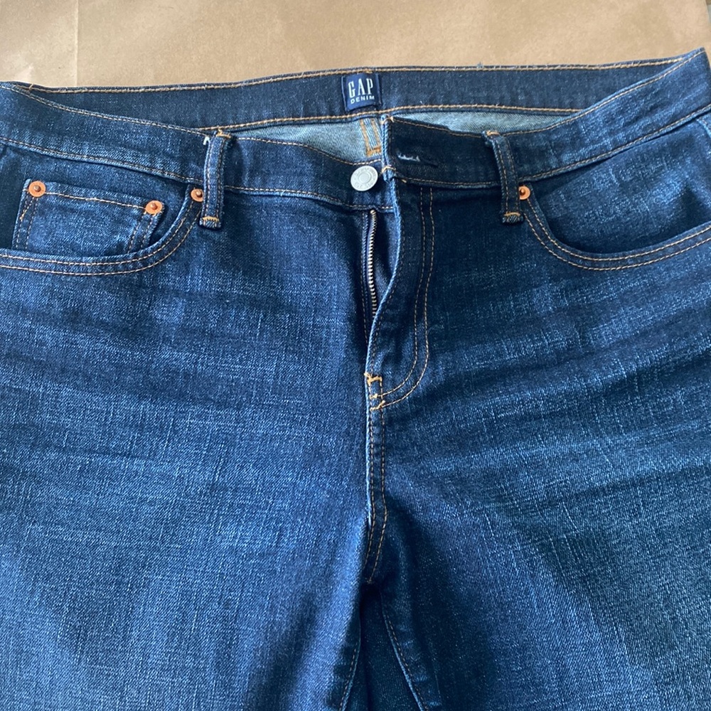 Gap cropped jeans